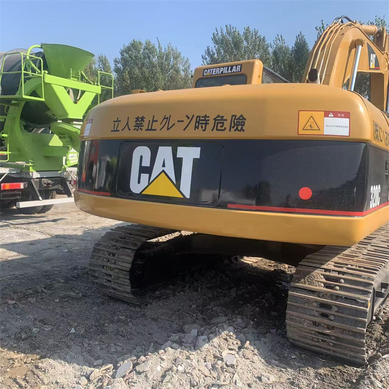 — Caterpillar 320C detail photo 2