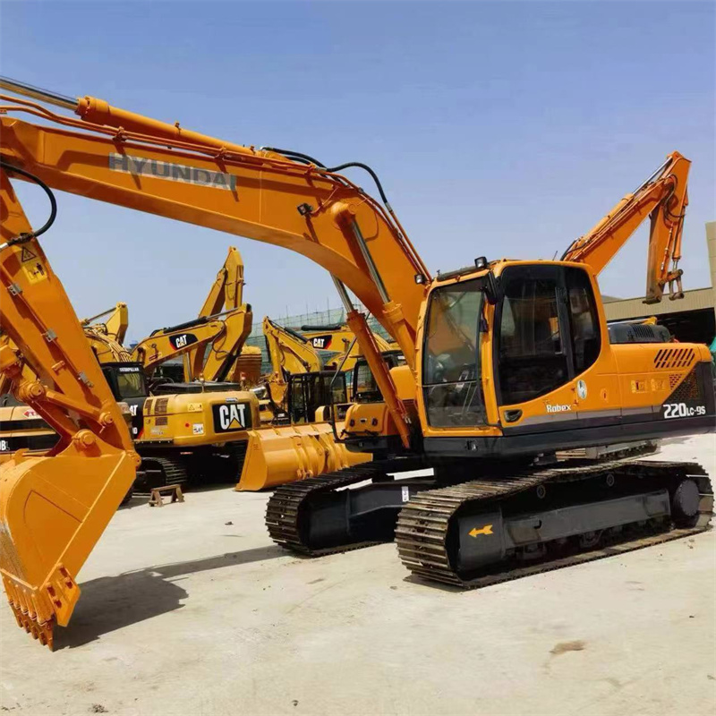 — Caterpillar 320D detail photo 2