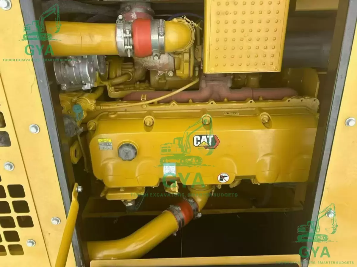 2018 Caterpillar CAT 349D2L detail photo 3
