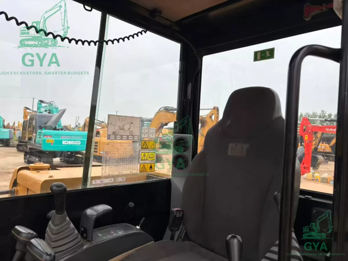 2022 Caterpillar CAT 305.5 / 305.5E2 detail photo 7